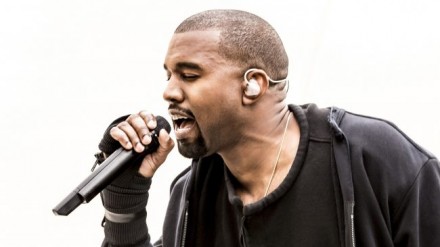 Kanye West denuncia la Lloyd's